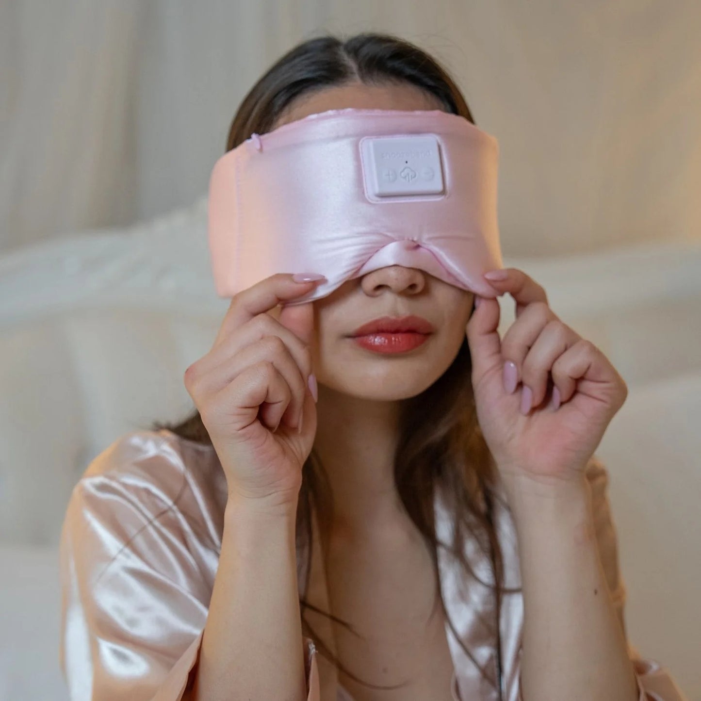 Snoozeband™ Silk – Svefngríma með heyrnartólum