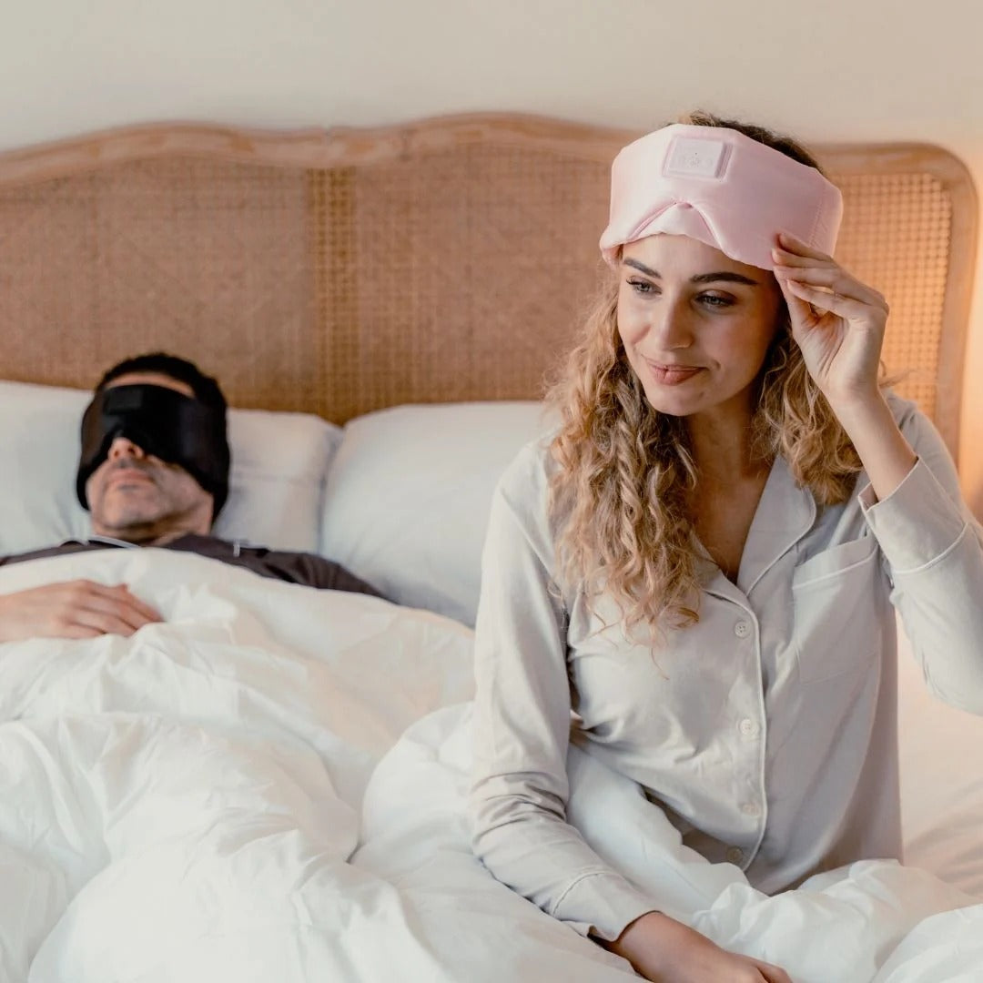 Snoozeband™ Silk – Svefngríma með heyrnartólum